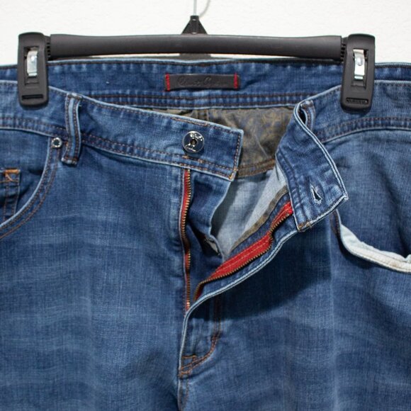 Robert Graham Denim Jeans. Size 40 - Picture 2 of 7